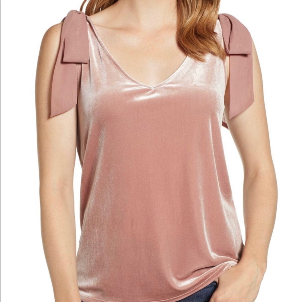Gibson Velvet Bow-Tie Tank in Pink